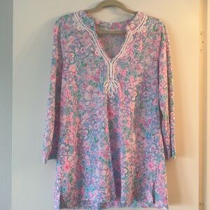 Lilly Pulitzer 3/4 sleeve floral tunic with embellishment
